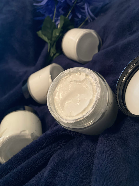 Wildberry Moisturizer Eye Cream